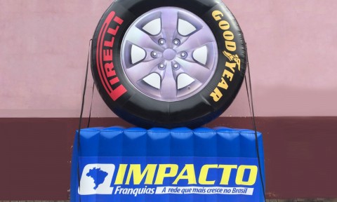 Aumente suas vendas com os infláveis promocionais!